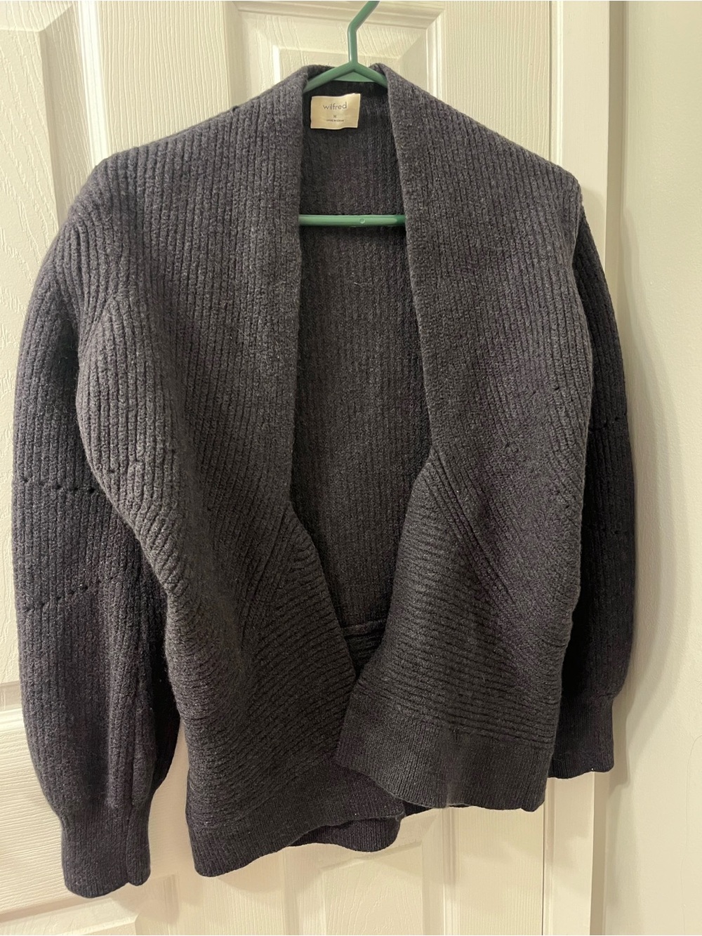 Wilfred by Aritzia Thais 100% Merino Wool Cardigan Charcoal M